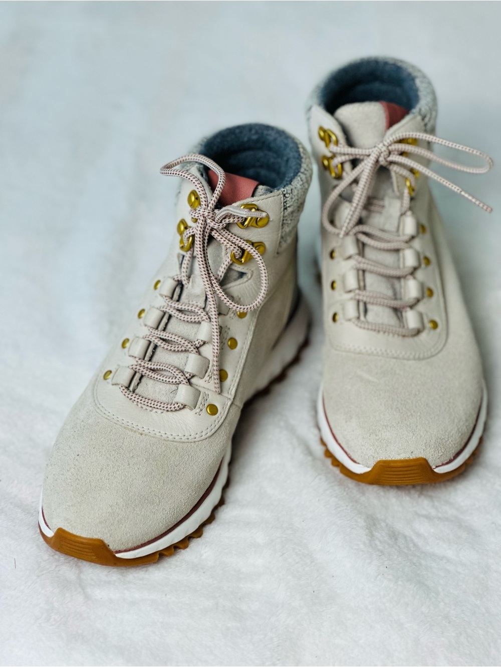 Cole Haan Women’s ZeroGrand XC Hiker Waterproof Hiking/Snow Boots Size 5.5